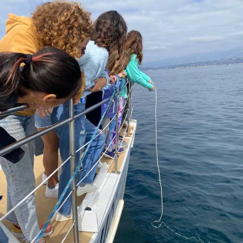 girls-in-ocean-science-2